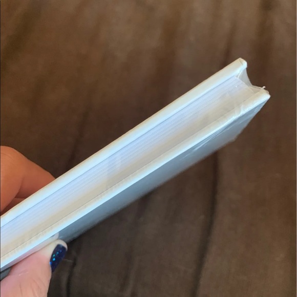 New Guest Book - Picture 3 of 3